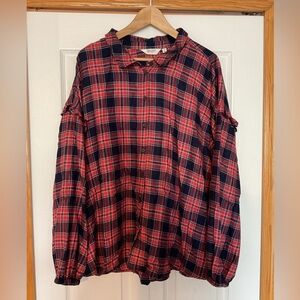 Candace Cameron Bure 2X Plaid Top